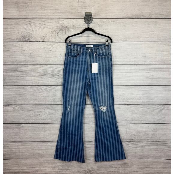 Cello Women's Blue Striped Distressed High Rise Flare Boho Jeans Size 11 - Picture 1 of 8
